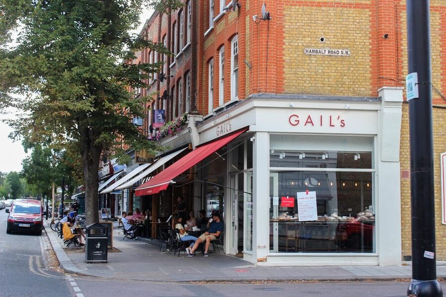 London: Notting Hill, Highlights & Markets Private Tour - GAIL’s Bakery Notting Hill: a real British break before the market