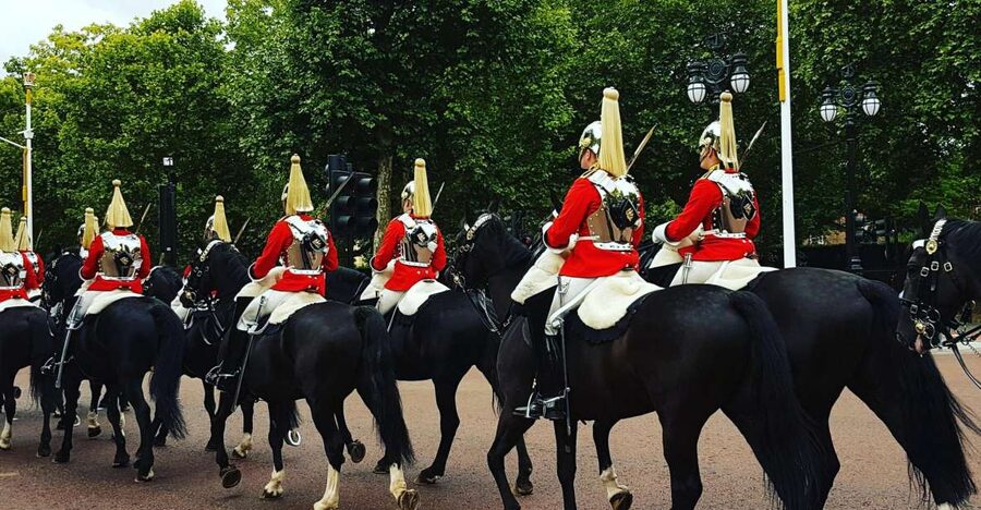 London: Palaces and Parliament Walking Tour - Buckingham Palace and The Mall: your best shot at the Guard ceremony