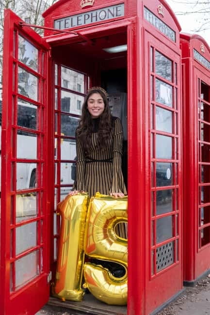 London Photoshoot 1 Hour - Customisable - Price and Value: Is $129 a Good Deal in London?