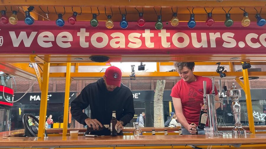 London: Piccadilly and Soho Beer Bike Tour - Weather, Clothing, and the Reality of Pedaling in London
