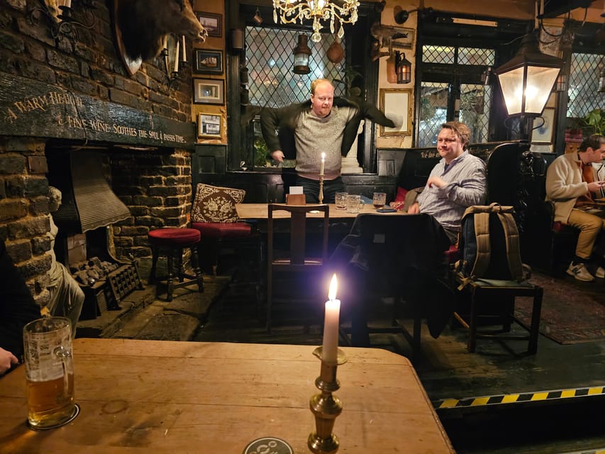 London: Pilgrims and Pirates Historical Pub Tour - Where the Tour Starts: Meeting Outside Rotherhithe and Getting Oriented