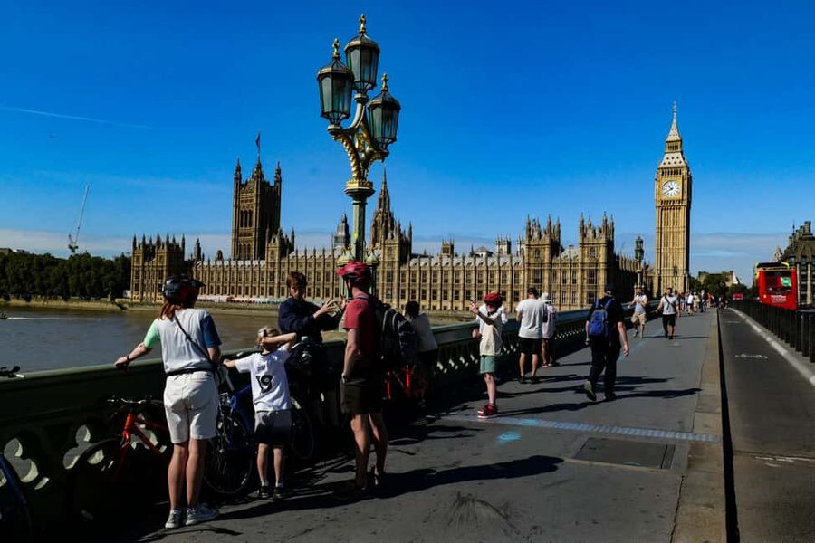 London: Private Bike or eBike Gold Classic Tour - Picking your route: Central, East, West, or Hug the Thames