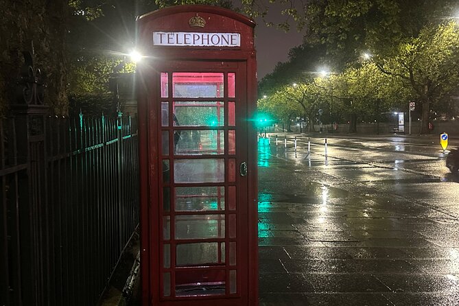 London Private Black Cab Night Tour with Hotel Pick Up - Getting more from your driver-guide chat