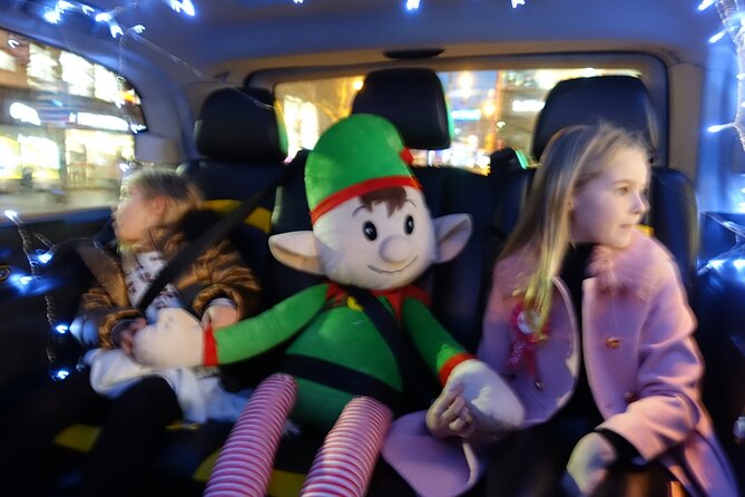 London Private Christmas Lights Taxi Tour with Pick Up - Regent Street to the Thames: How Each Stop Works in Real Time