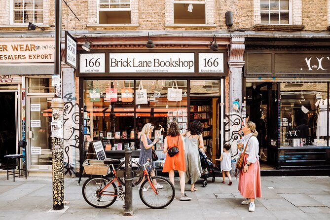 London Private Food Tour, the Best of East London with a Local Foodie - Entering East London on Food-First Streets