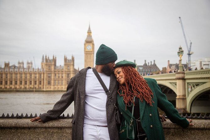 London: Private Landmarks with a Professional Photographer - The 1-Hour Plan: How the Photoshoot Keeps Moving