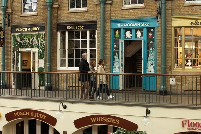 London Private One Day Tour with a Local, Highlights & Off-the-Beaten-Path - Walking London with a mind for neighborhoods (Soho, and beyond)