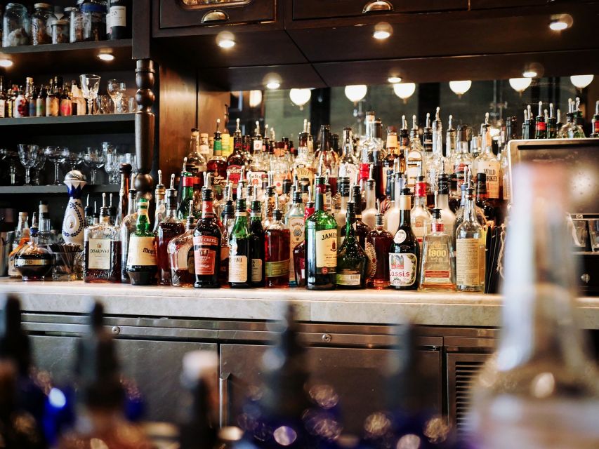 London: Private Pub Tour - Finishing at London’s Oldest Wine Bar (and Ending Smart)