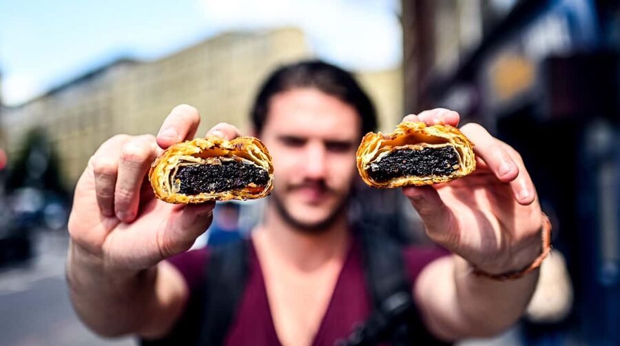 London: Private Shoreditch Street Food Tour with 7 Dishes - Shoreditch Street Food: A Neighborhood You Can Eat