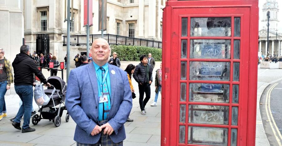 London: Private Tour of the National Gallery with tickets - Van Gogh and Impressionism: what changes when artists chase light