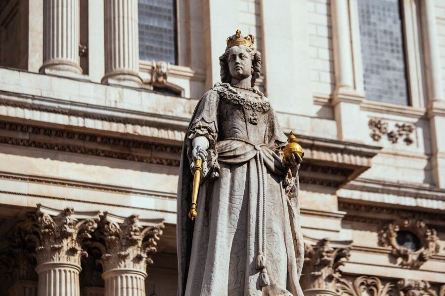 London: Private Tour with Locals – Highlights & Hidden Gems - Price and value: what $149 buys you in a 3-hour window