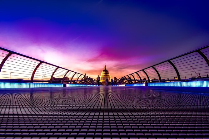 London: Private Walking Tour with a Local - What you might see: from famous landmarks to the streets between them