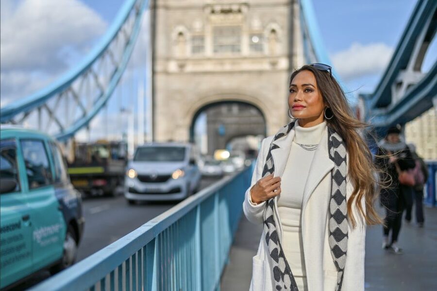 London: Professional Private Photoshoot and Edited Photos - Key highlights to look forward to