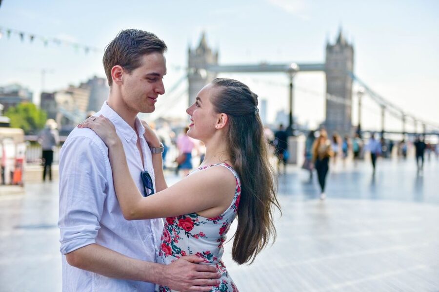 London: Professional Private Photoshoot and Edited Photos - Stop 1: St Paul’s Cathedral Photos and Sightseeing (About 30 Minutes)