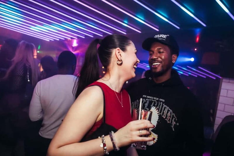 London Pub Crawl: Ultimate Central London Night Out - Bars plus a club: what the 5th stop usually feels like