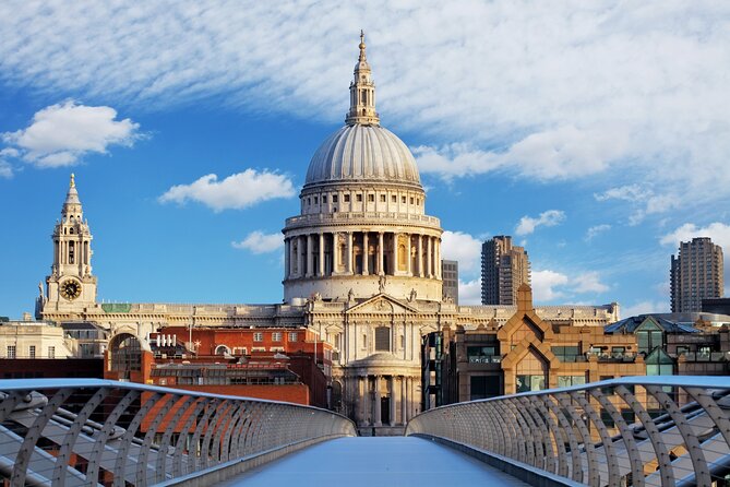 London Public Buses Audio Tour - Landmark spotting from the top deck: Big Ben, Piccadilly, and St. Paul’s