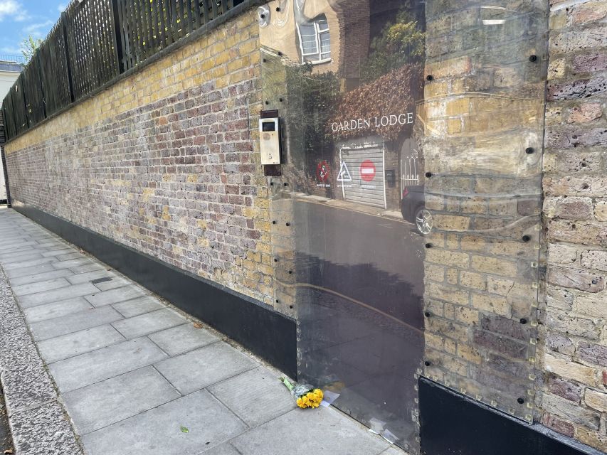 London: "Queen" Highlights Walking Tour - Who This Tour Suits Best (And Who Should Skip It)
