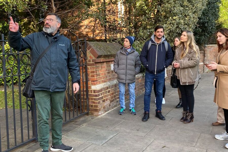 London: "Queen" Highlights Walking Tour - Studios in Kensington: Where the Songs Took Form