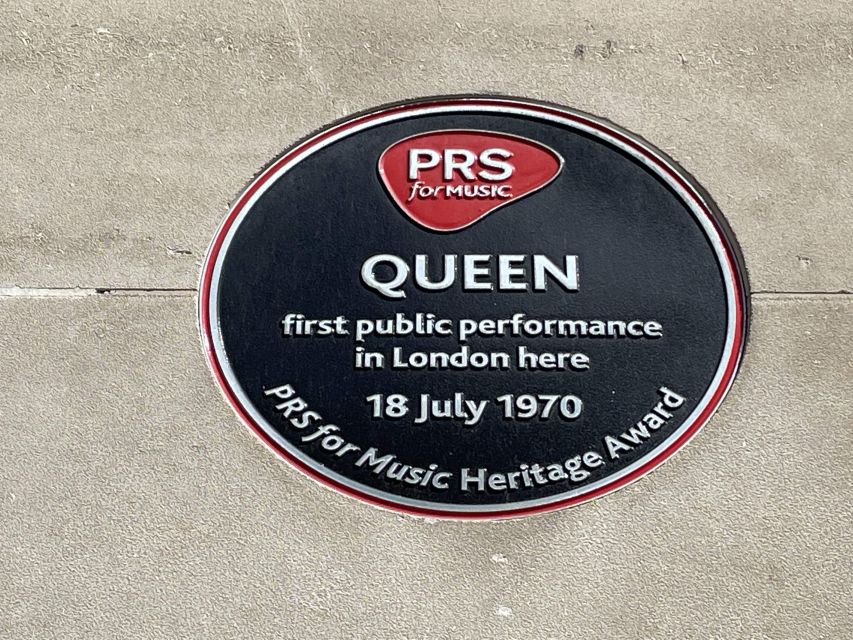 London: "Queen" Highlights Walking Tour - Member Homes and Freddie Mercury’s Kensington House