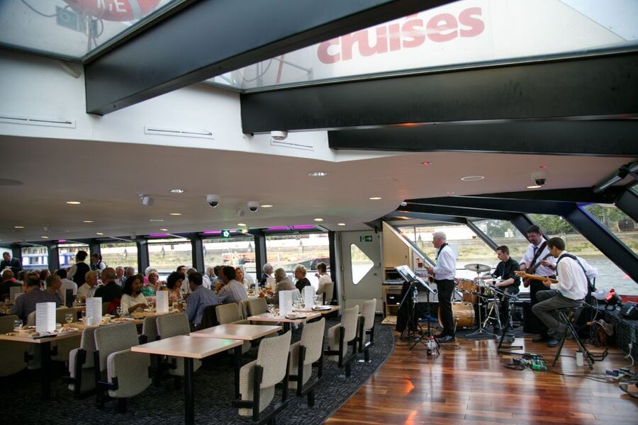 London: River Thames Dinner Cruise with Live Jazz - Price and value: why $134 can make sense for London