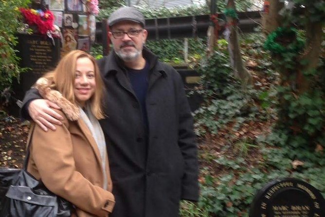 London Rock N Pop taxi Tour - Your guide: why the stories land (Sam, Alan, Adam, and more)