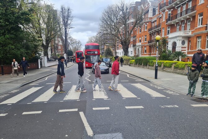 London: Rock N Roll Beatles Private Black Cab Tour - How the timing works in real London traffic