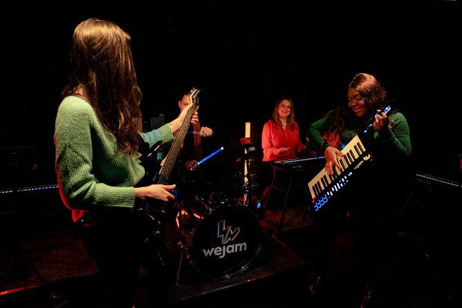 London: Rock On! Camden's Interactive Rockstar Experience - The Guide Matters: Working With David and a Pro Musician