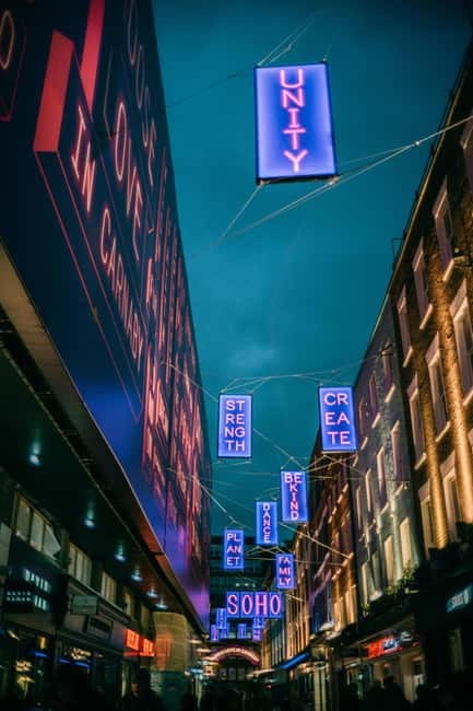 London: Rock & Roll Guided Walking Tour - The Rock Icons Thread That Runs Through Every Street