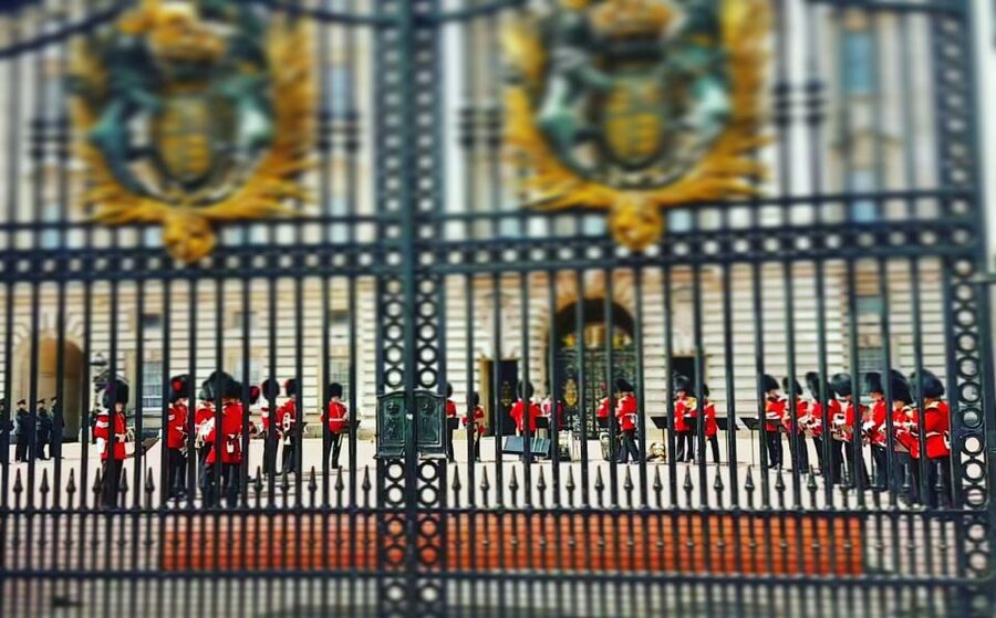 London: Royalty Walking Tour with Changing of The Guard - What this tour is best for