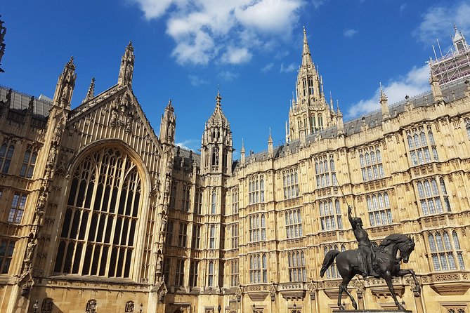 London's Amazing Palaces & Parliament : Private Tour - Westminster Abbey at the start: the tone-setting stop