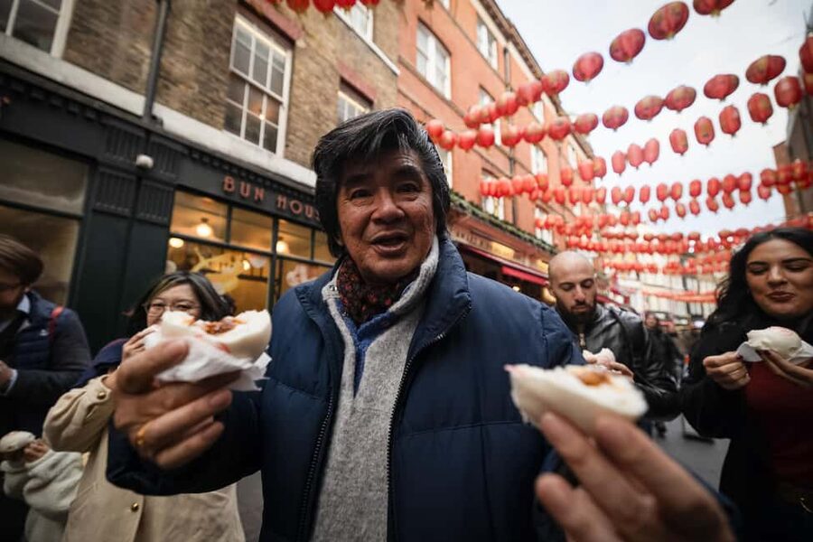 London's Best Bites: Soho & Chinatown Food Walking Tour - Mediterranean cafe stop: hummus, dolma, halloumi, and the Soho flavor bridge