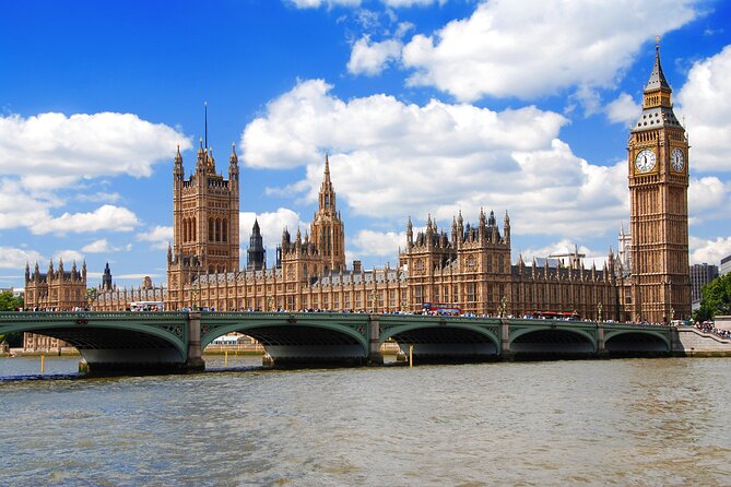 London’s Family-friendly Routemaster Bus Tour with Live Guide - Live Guide Storytelling That Works in Real Life