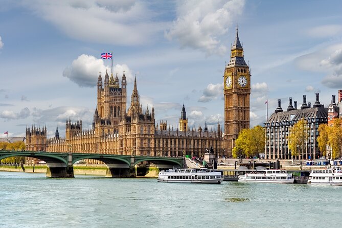 London’s Family-friendly Routemaster Bus Tour with Live Guide - Meeting at Belvedere Rd: how the schedule stays simple