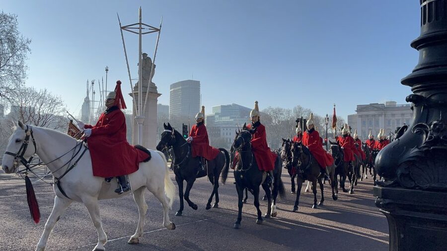 London’s Royal Family and Changing of the Guard Tour - Horse Guards Parade: where the Guards energy lingers