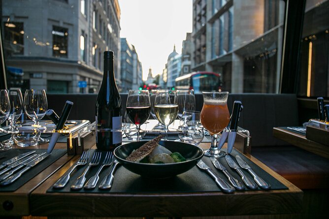 London Scenic Lunch Tour: A Gastronomic Adventure - Meeting at Embankment and how the timing works