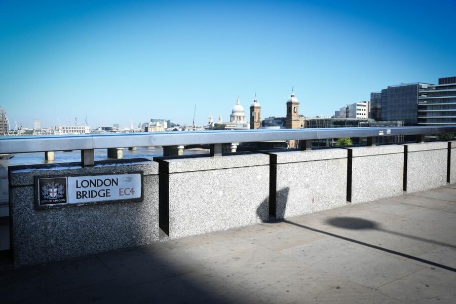 London: See 40+ London Sights – Fun Local Guide - Quick Take: The Tour in a Few Sharp Points