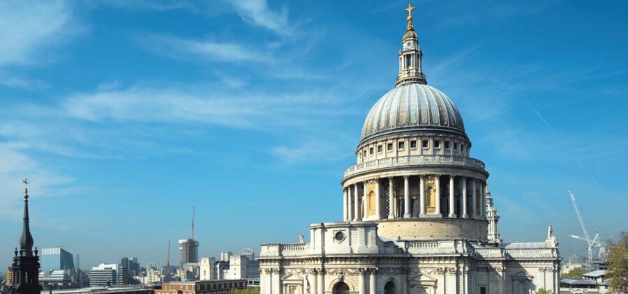 London: Self-Guided History City Tour with an App - Tower Bridge to Thames Views: From Defense to Progress