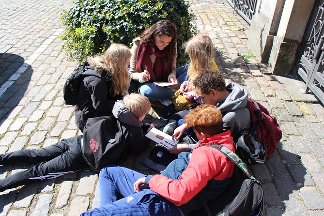 London Self-Guided Murder Mystery Tour by Buckingham Palace - Route breakdown: Royal Artillery Memorial to Great Scotland Yard