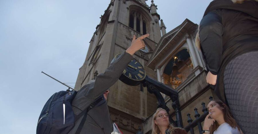 London: Serial Killers of London Guided Walking Tour - Law enforcement manhunts and the fight to bring killers to justice