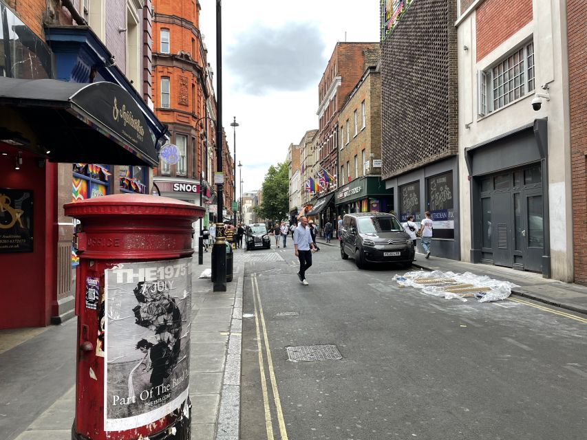 London: Sex Pistols and Punk Music Walking Tour - Sid, Nancy, and the places where the band actually lived