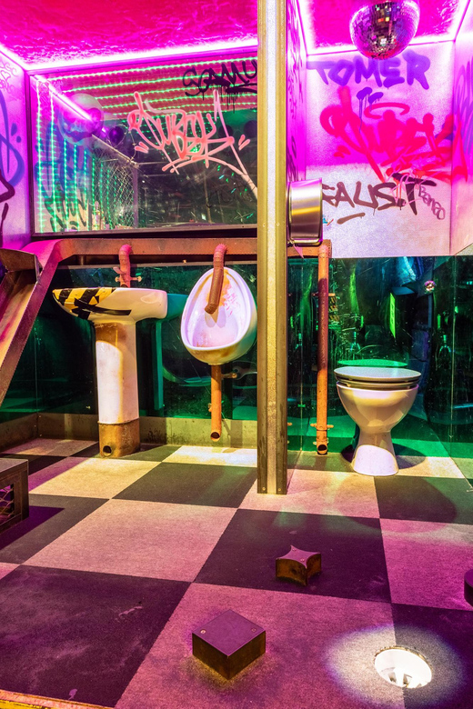 London: Shoreditch Junkyard Golf Tickets for 9 or 18 Holes - Choosing 9 holes vs 18 holes: pick the right chaos level