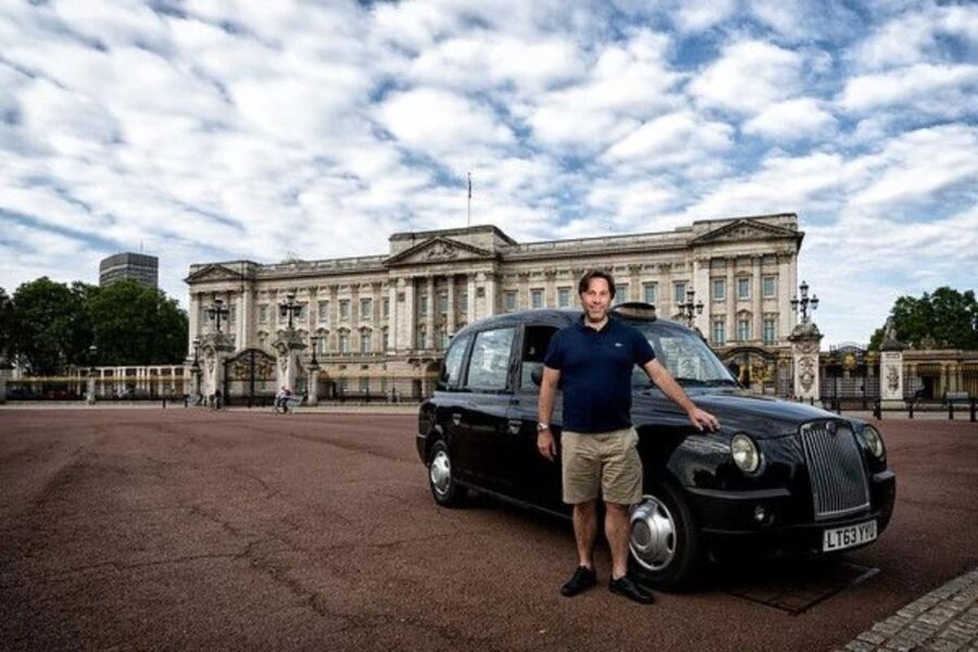 London: Sightseeing Black Cab Tour with Hotel Pickup - The itinerary, stop by stop (and what to expect at each)