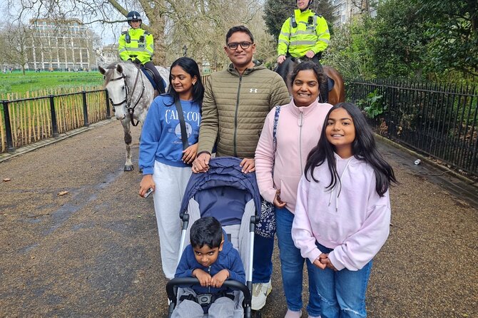 London Sightseeing Private Black Cab Tour with Hotel Pick Up - The 4-hour game plan: quick stops that still feel complete
