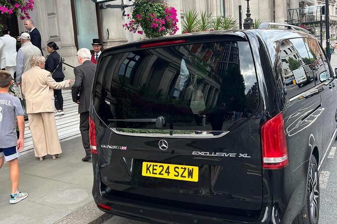 London sightseeing tour with a chauffeur driver - Central London pickup: convenient, but with a clear boundary