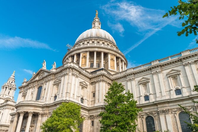 London Sightseeing Walking Tour with 30+ sights - Should you book this London sightseeing walking tour?