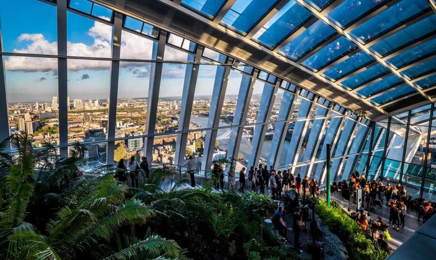 London: Sky Garden Early Access with Pastry and Hot Drink - Where the Timing Really Matters: Your 2-Hour Window on a Tight Ticket