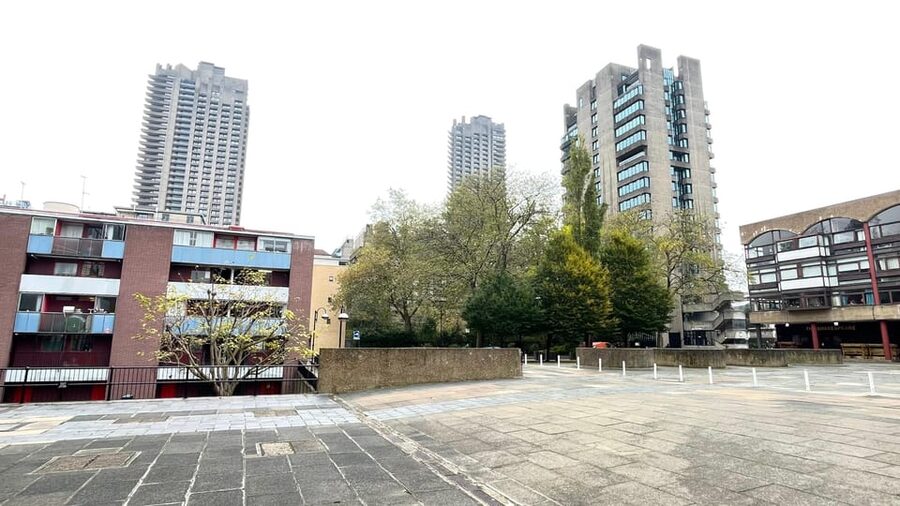 London: Slow Horses TV Series Guided Tour - Meeting at Old Street Station: start where London feels practical