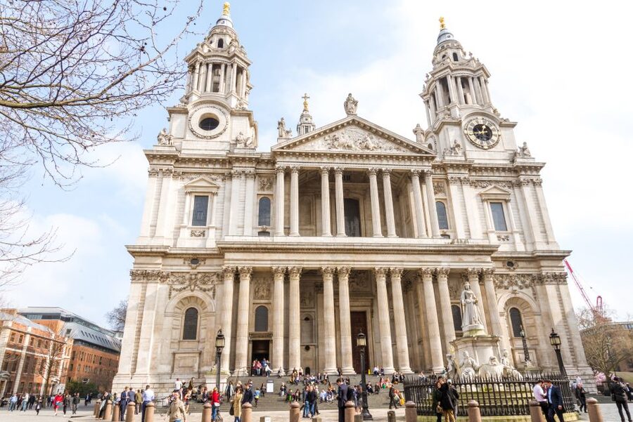 London: St Paul's Cathedral Entry Ticket - The Crypt: Where You Feel the Weight of British History