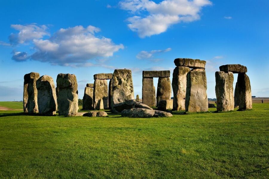 London: Stonehenge, Stratford-Upon-Avon, and Bath Day Trip - Bath on your own: Georgian streets plus Roman-era atmosphere