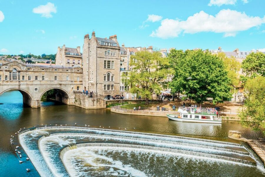 London: Stonehenge, Windsor, and Bath Day Trip by Bus - Quick hits before you go